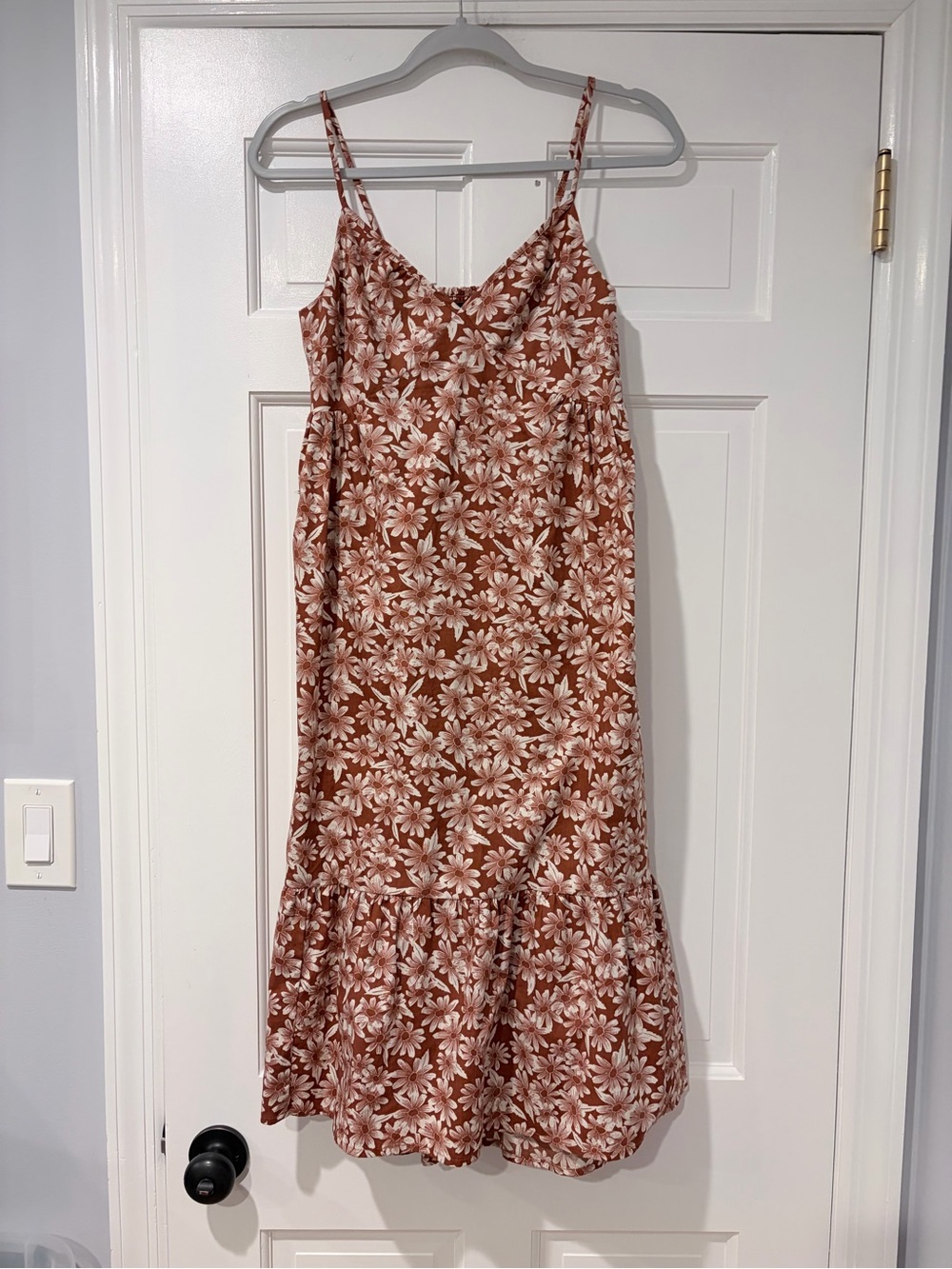 GAP Rust Floral Slip Midi Dress with Cream Daisies